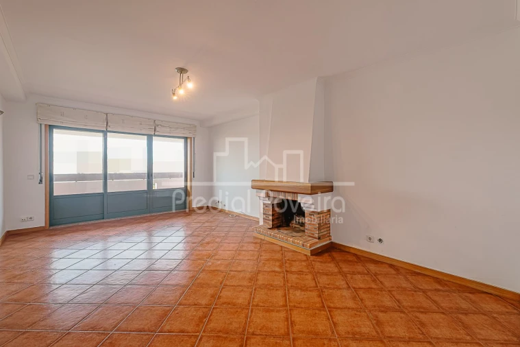 Apartamento T3 para Venda em Póvoa de Varzim, Beiriz e Argivai Foto 1