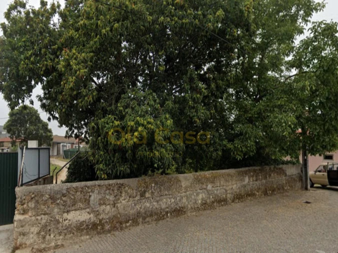 Terreno para Venda em Paços de Brandão Foto 3