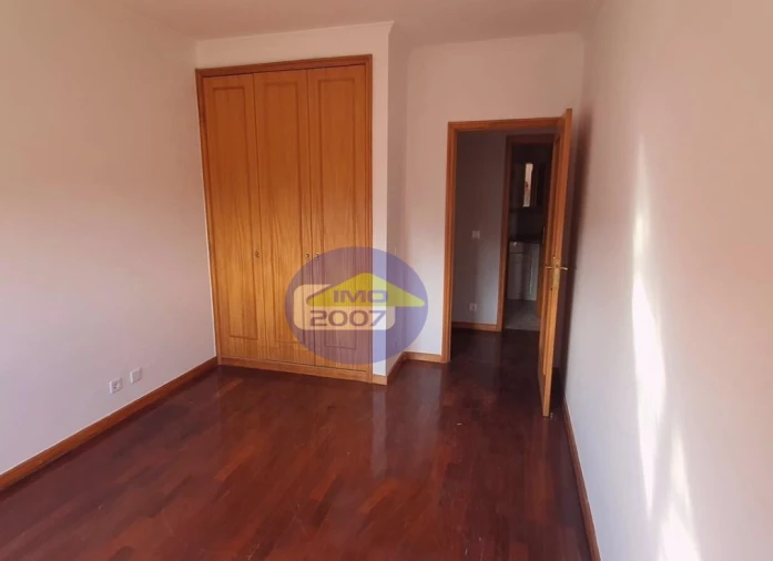 Apartamento T3 para Venda em Pedroso e Seixezelo Foto 11