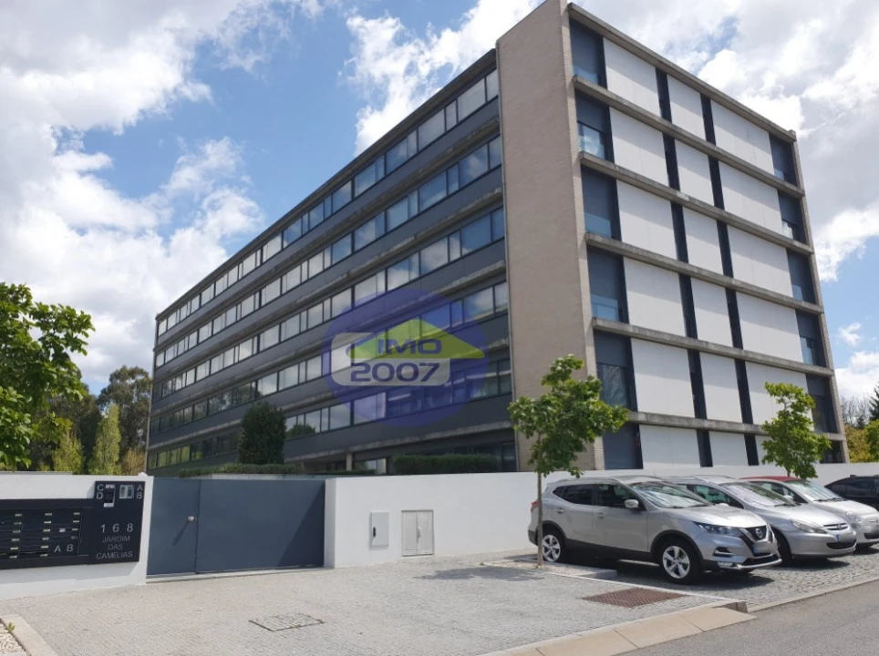 Apartamento T4 para Venda em Mafamude e Vilar do Paraíso Foto 2