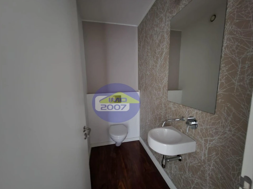 Apartamento T4 para Venda em Mafamude e Vilar do Paraíso Foto 16