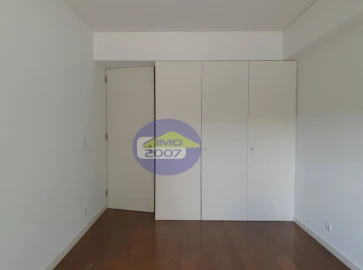 Apartamento T4 para Venda em Mafamude e Vilar do Paraíso