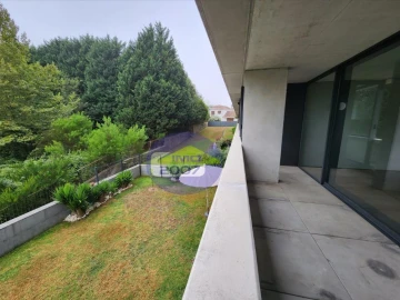 Apartamento T4 para Venda em Mafamude e Vilar do Paraíso