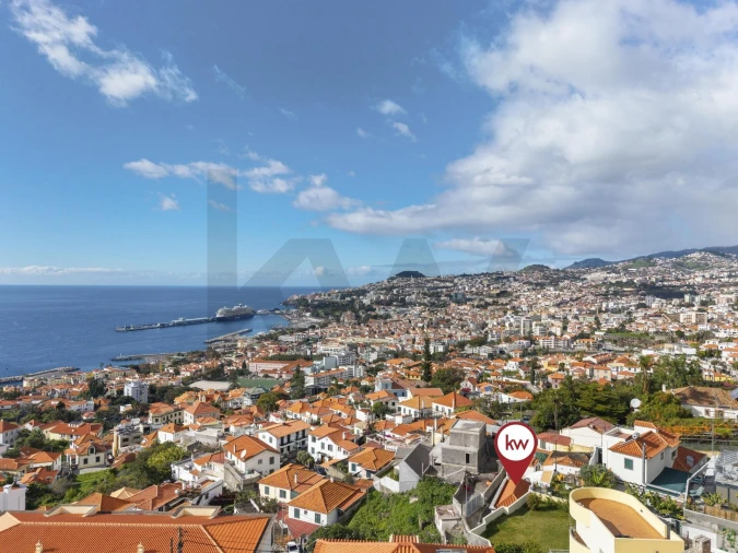 Moradia T3 para Venda em Funchal (Santa Maria Maior) Foto 3