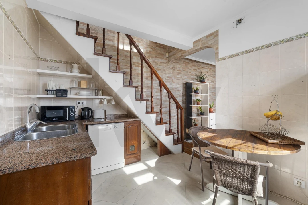 Moradia T3 para Venda em Funchal (Santa Maria Maior) Foto 6