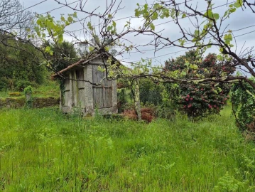 Moradia T2 para Venda em Candemil e Gondar