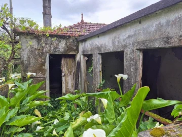 Moradia T2 para Venda em Candemil e Gondar