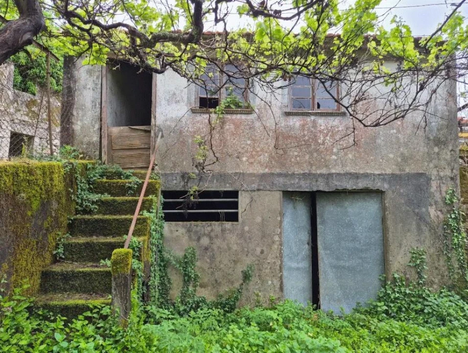 Moradia T2 para Venda em Candemil e Gondar Foto 6