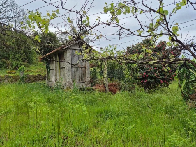 Moradia T2 para Venda em Candemil e Gondar Foto 16