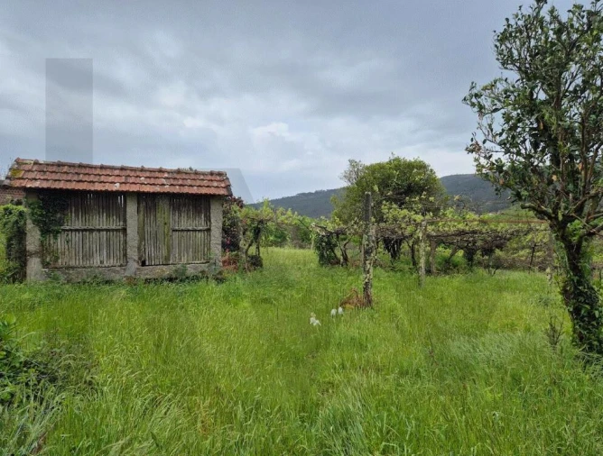 Moradia T2 para Venda em Candemil e Gondar Foto 15