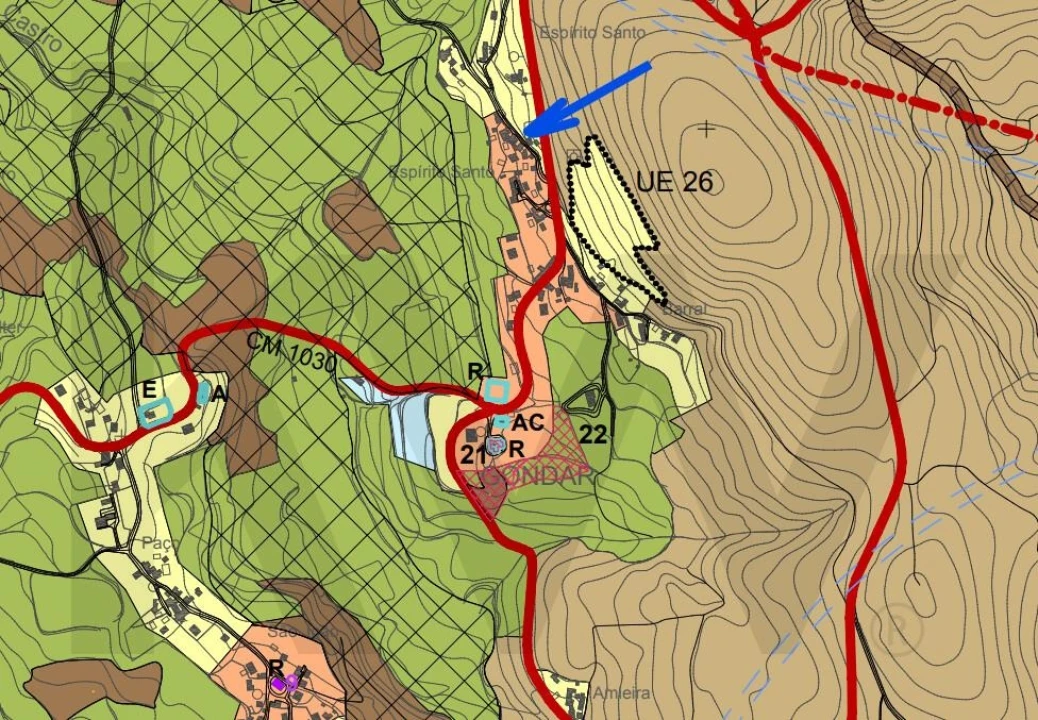 Moradia T2 para Venda em Candemil e Gondar Foto 5