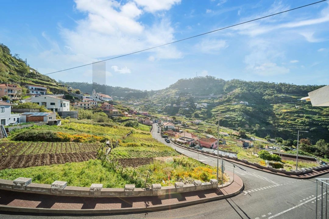 Moradia T3 para Venda em Quinta Grande Foto 32