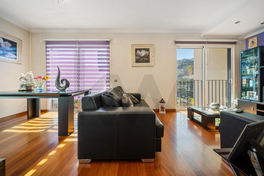 Moradia T3 para Venda em Quinta Grande Foto 9