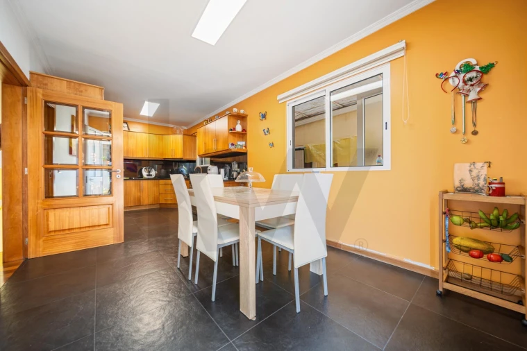 Moradia T3 para Venda em Quinta Grande Foto 18