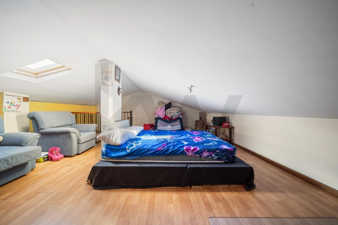 Moradia T3 para Venda em Quinta Grande Foto 39