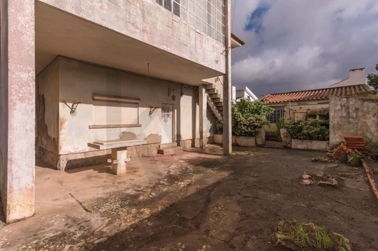 Moradia T6 para Venda em Carcavelos e Parede Foto 7