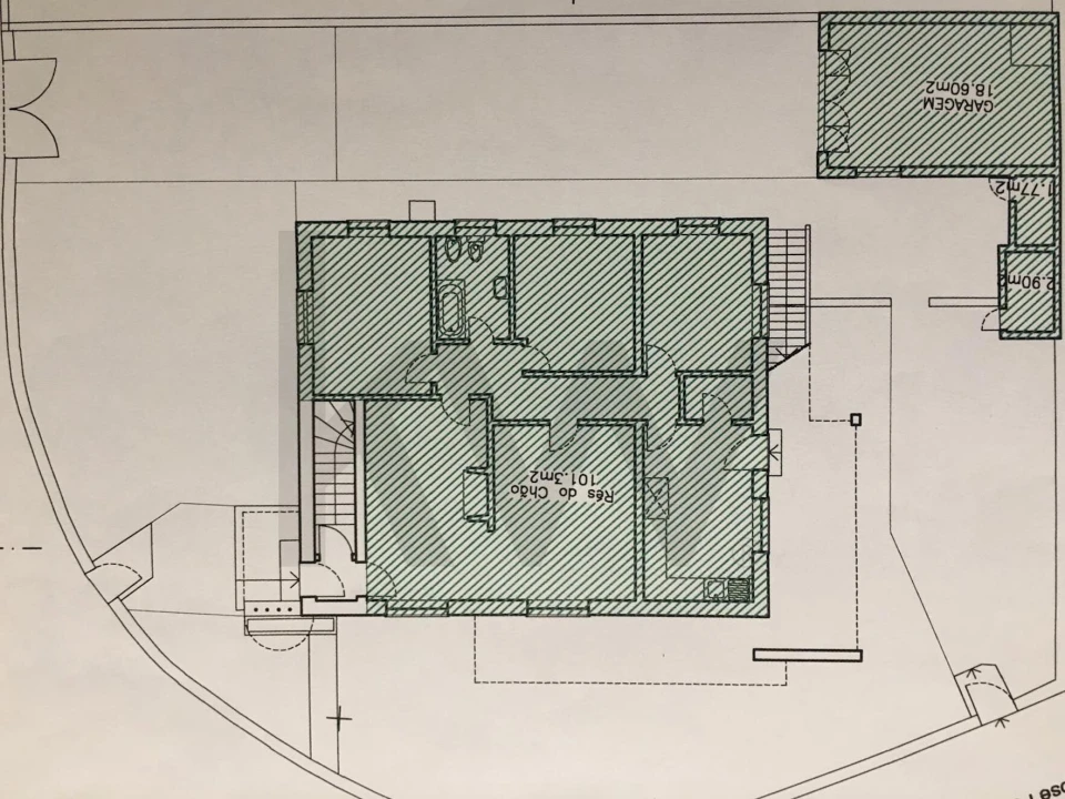 Moradia T6 para Venda em Carcavelos e Parede Foto 28