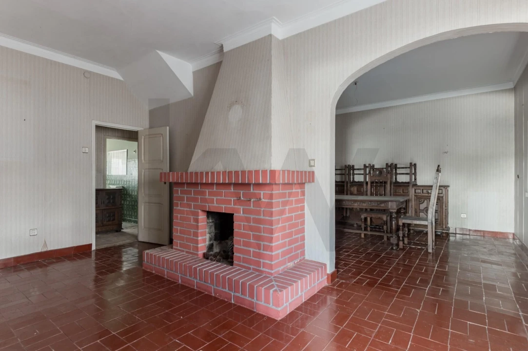 Moradia T6 para Venda em Carcavelos e Parede Foto 9