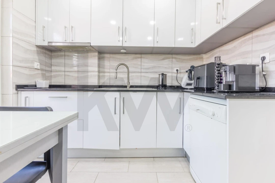 Apartamento T2 para Venda em Baixa da Banheira e Vale da Amoreira Foto 3