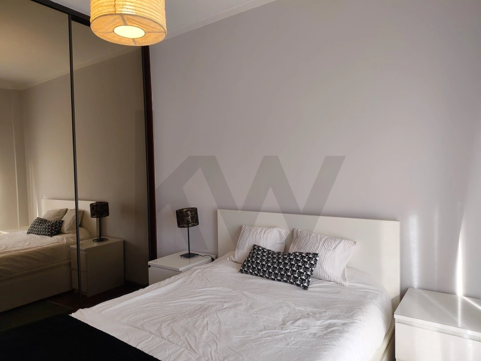 Apartamento T3 para Venda em Laranjeiro e Feijó Foto 1