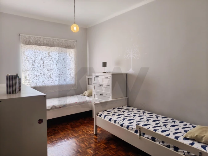 Apartamento T3 para Venda em Laranjeiro e Feijó Foto 8