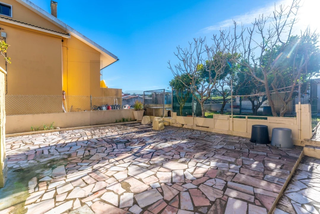 Moradia T3 para Venda em Mafra Foto 40
