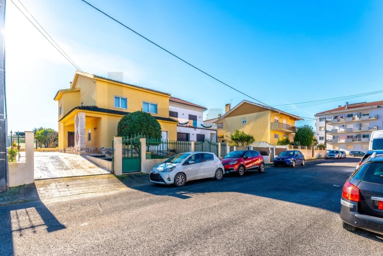 Moradia T3 para Venda em Mafra Foto 45