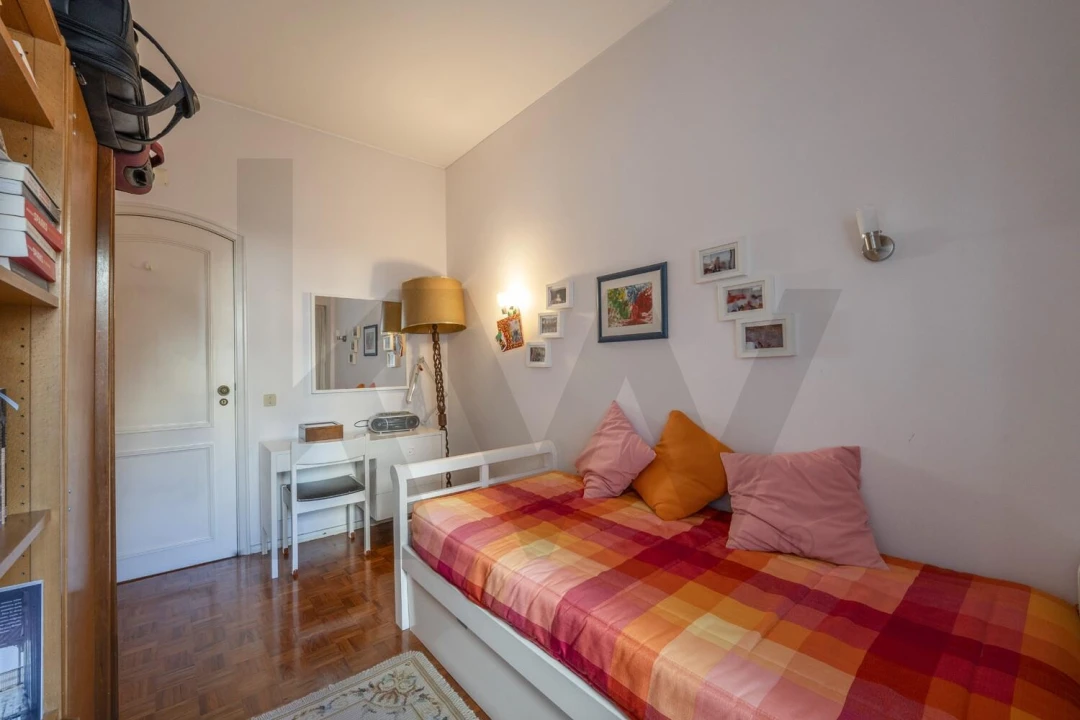 Apartamento T3 para Venda em Benfica Foto 8