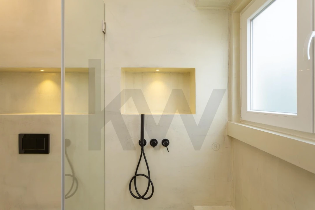 Apartamento T2 para Arrendamento em Alvalade Foto 26