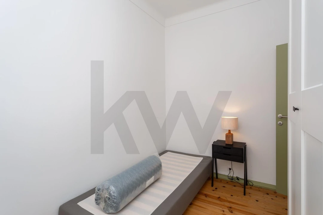 Apartamento T2 para Arrendamento em Alvalade Foto 23