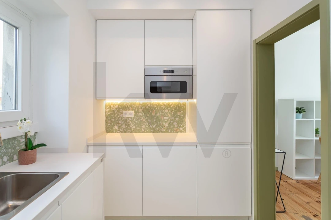 Apartamento T2 para Arrendamento em Alvalade Foto 14