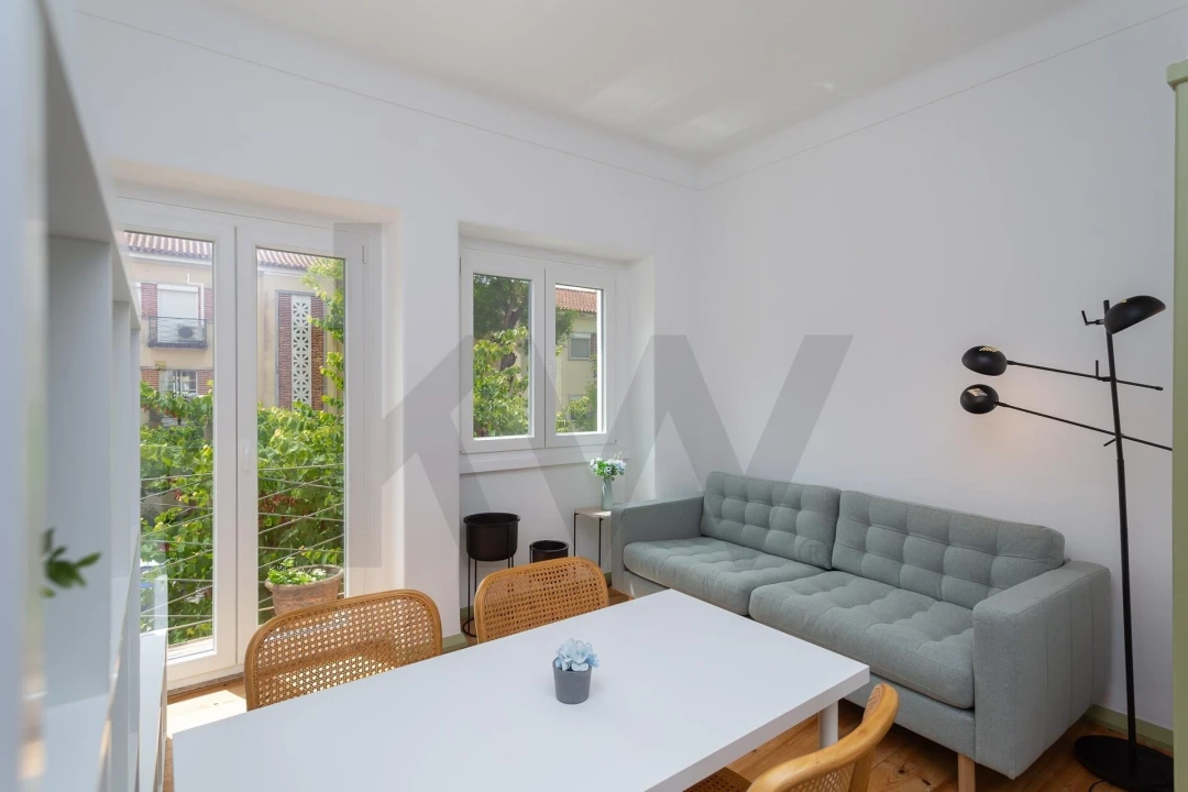 Apartamento T2 para Arrendamento em Alvalade Foto 4