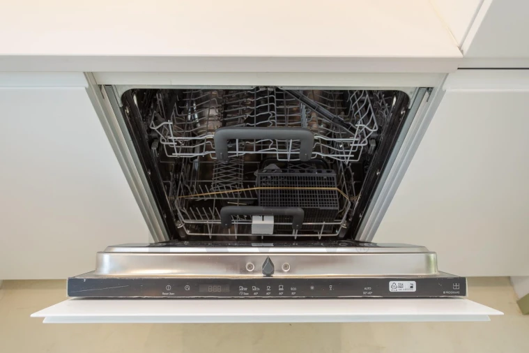 Apartamento T2 para Arrendamento em Alvalade Foto 31