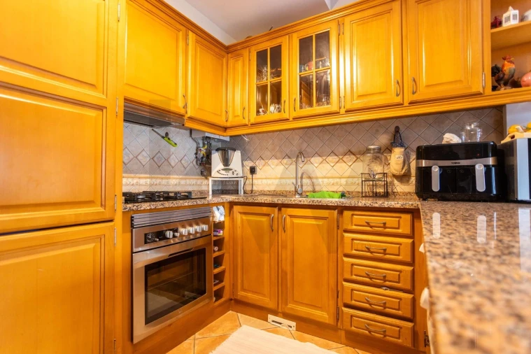 Moradia T4 para Venda em Amora Foto 8