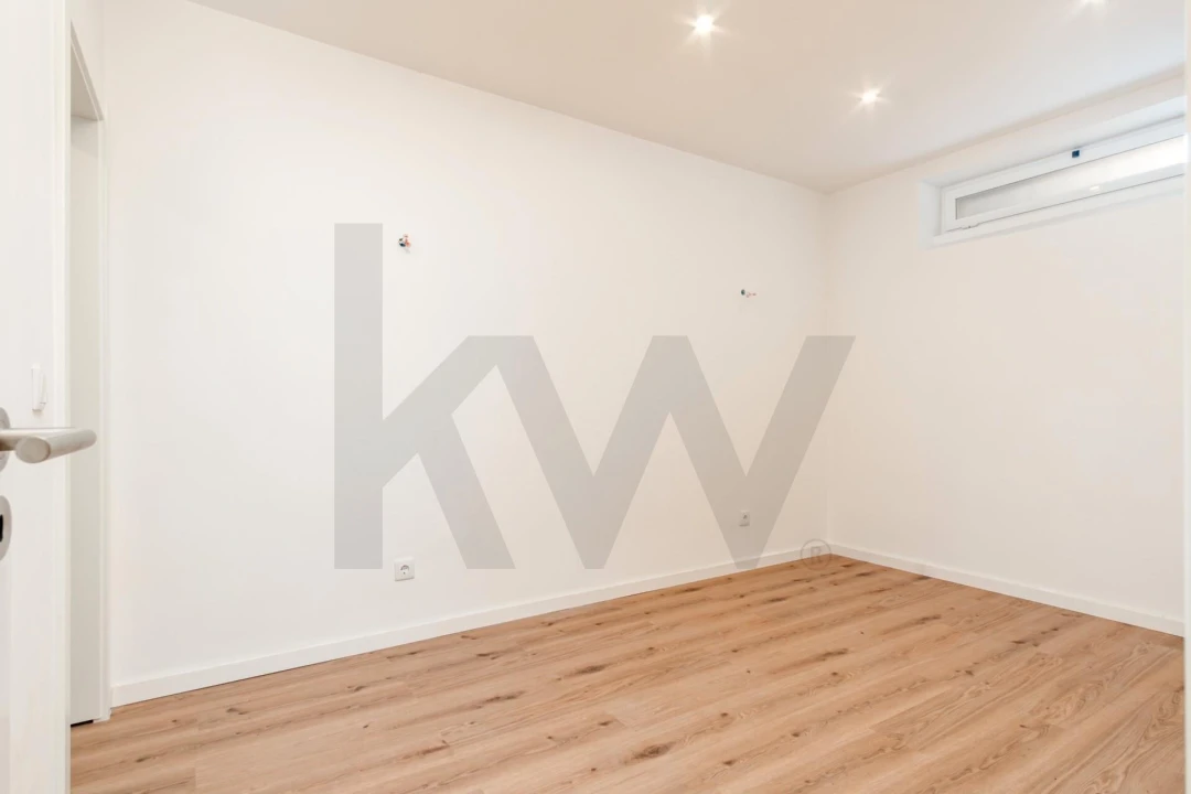 Apartamento T2 para Venda em Setubal (São Sebastião) Foto 27