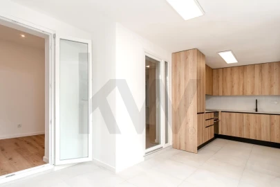Apartamento T2 para Venda em Setubal (São Sebastião)
