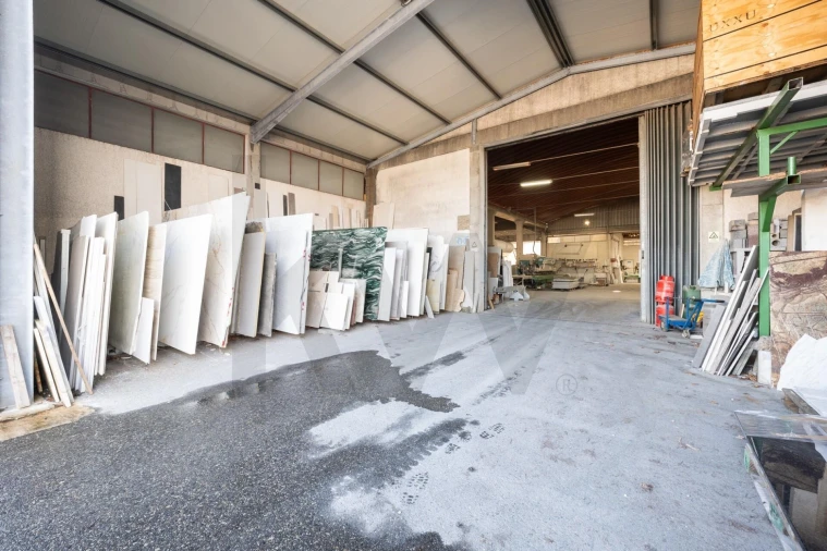 Negócio para Trespasse em Carapinha Foto 4