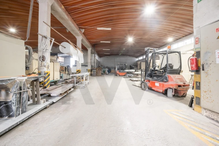 Negócio para Trespasse em Carapinha Foto 16