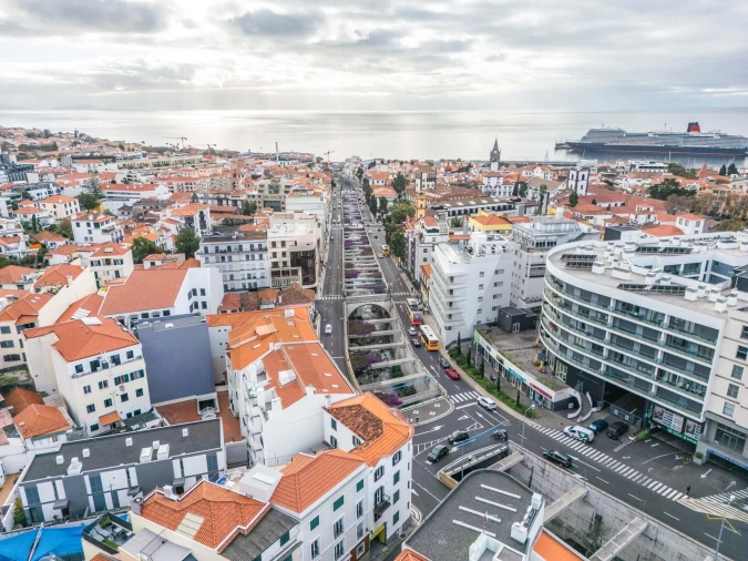 Prédio para Venda em Funchal (Santa Luzia) Foto 5
