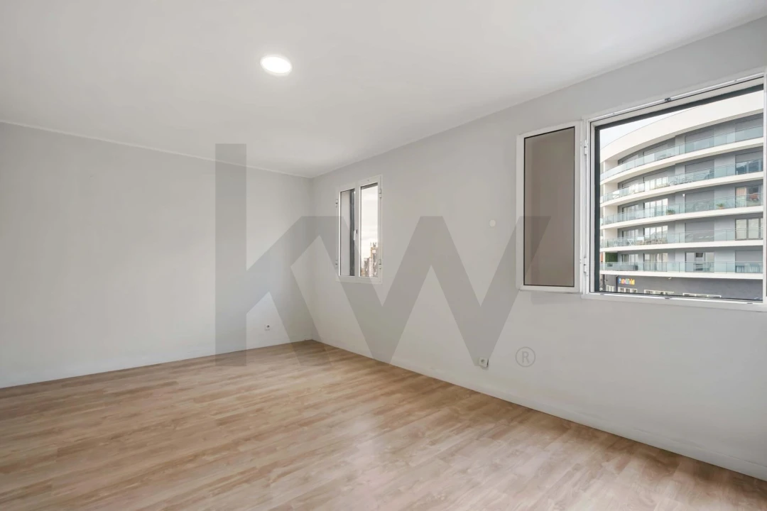 Prédio para Venda em Funchal (Santa Luzia) Foto 15