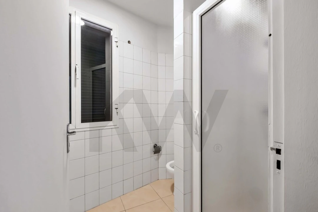 Prédio para Venda em Funchal (Santa Luzia) Foto 11