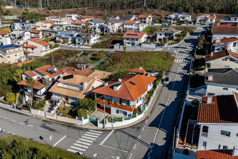 Moradia T3 para Venda em Santa Maria da Feira, Travanca, Sanfins e Espargo Foto 25