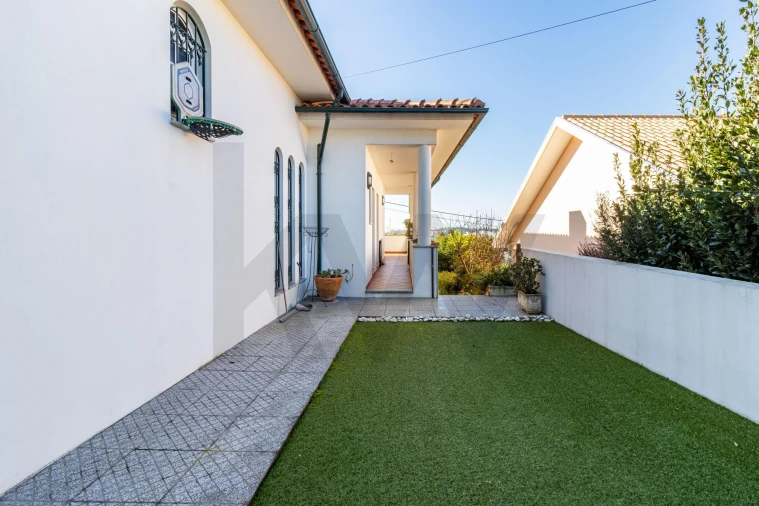 Moradia T3 para Venda em Santa Maria da Feira, Travanca, Sanfins e Espargo Foto 47