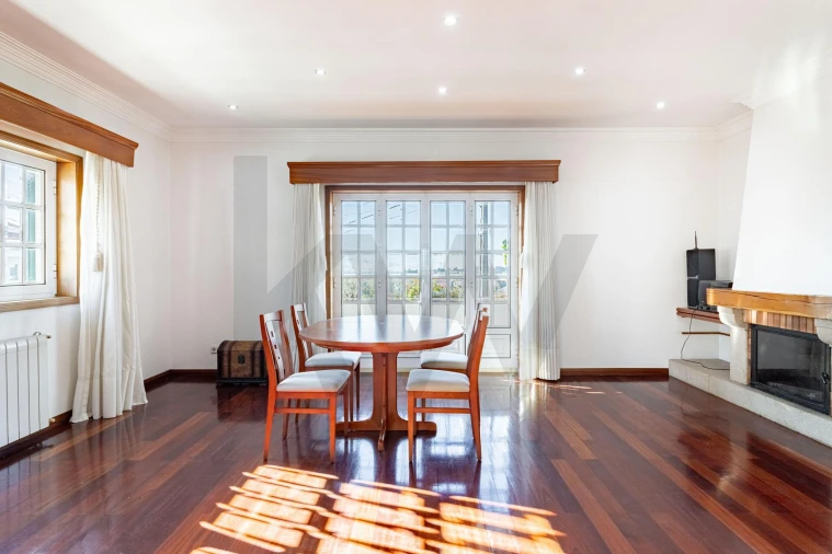 Moradia T3 para Venda em Santa Maria da Feira, Travanca, Sanfins e Espargo Foto 3