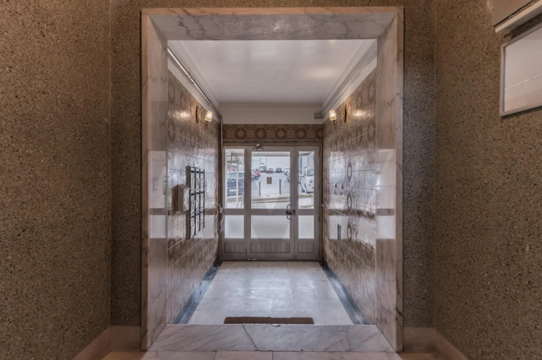 Apartamento T2 para Venda em Camarate, Unhos e Apelação Foto 18