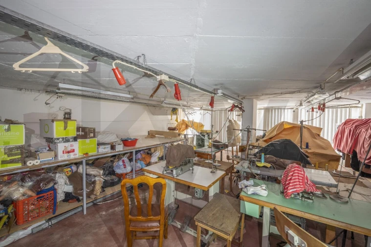 Loja para Venda em Almada, Cova da Piedade, Pragal e Cacilhas Foto 6