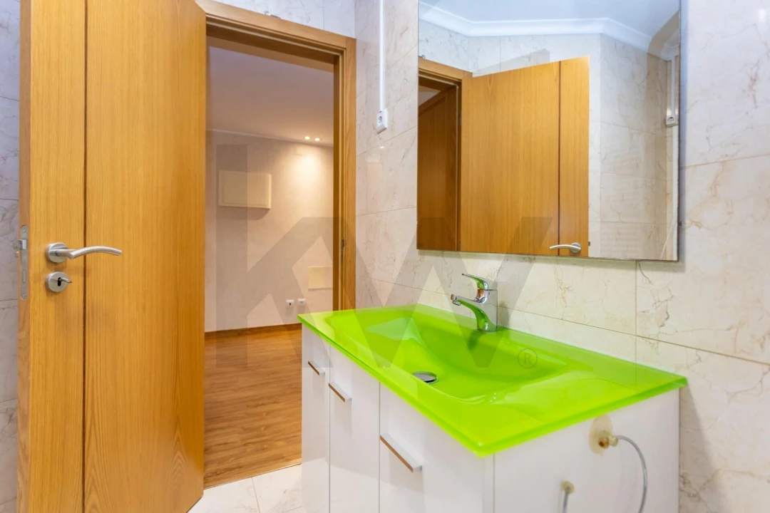 Apartamento T3 para Venda em Amora Foto 29