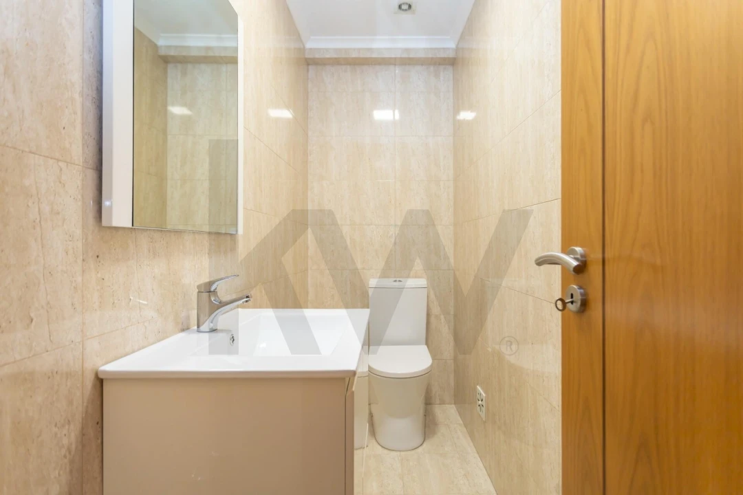 Apartamento T3 para Venda em Amora Foto 30