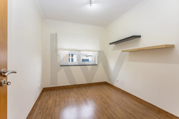 Apartamento T3 para Venda em Amora Foto 13