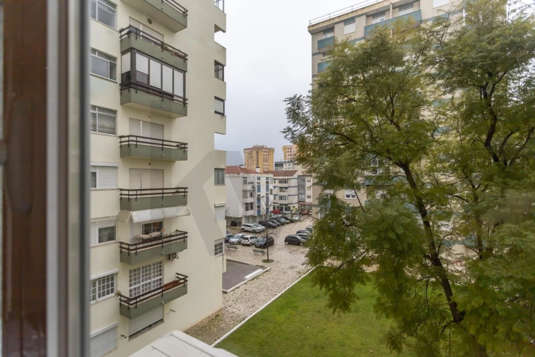 Apartamento T3 para Venda em Amora Foto 27